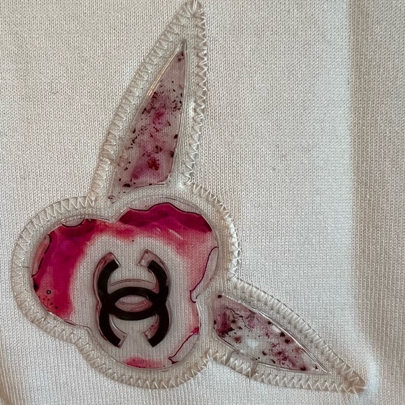 CHANEL Multicolor Camelia Flower Top  White Cotton Shirt 42 6 8 Small Medium EUC - Picture 10 of 16